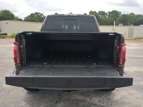 Used 2025 Ford F150 Raptor w/ Equipment Group 803A Raptor R AWD/4WD image 11