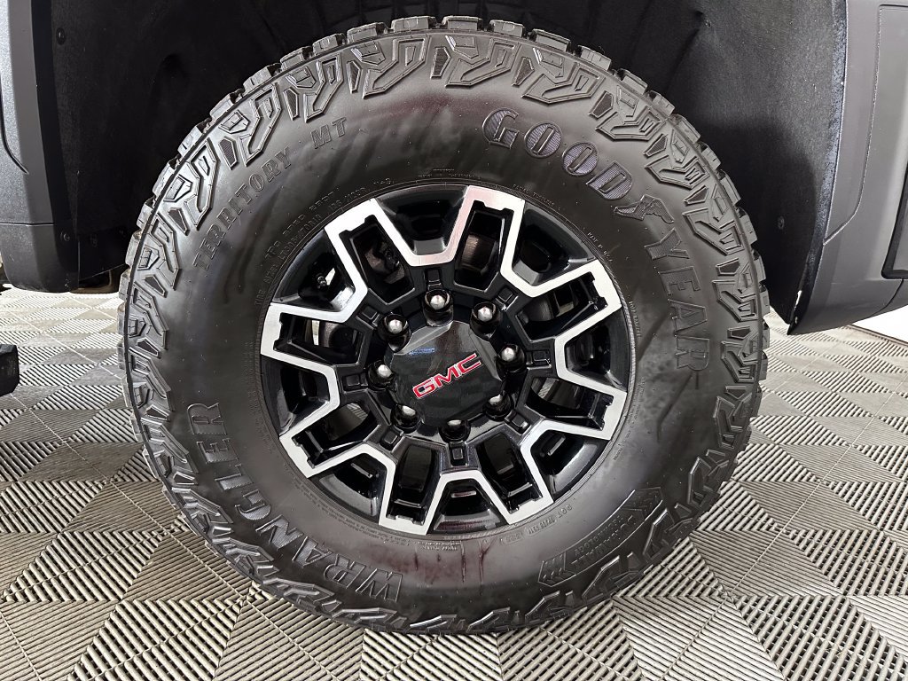 Used 2026 GMC Sierra 2500 AT4X AWD/4WD image 26
