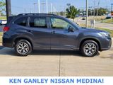 Used 2019 Subaru Forester Premium w/ All-Weather Package image 2