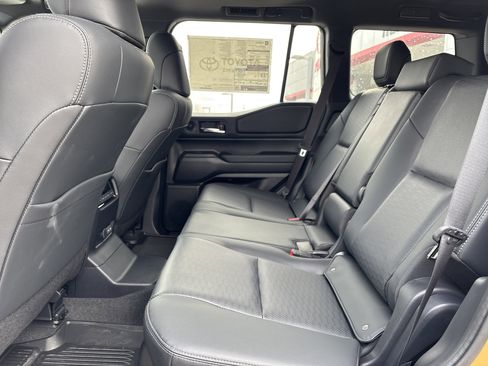 New 2025 Toyota Land Cruiser image 32