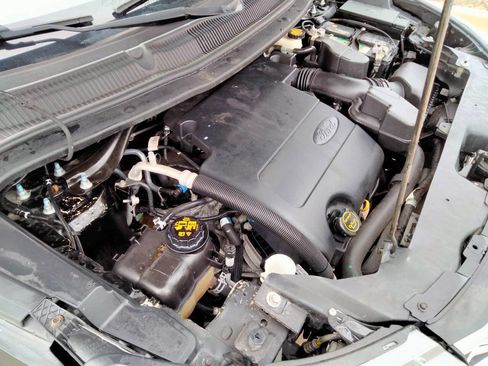 Used 2017 Ford Explorer XLT w/ Equipment Group 201A image 28