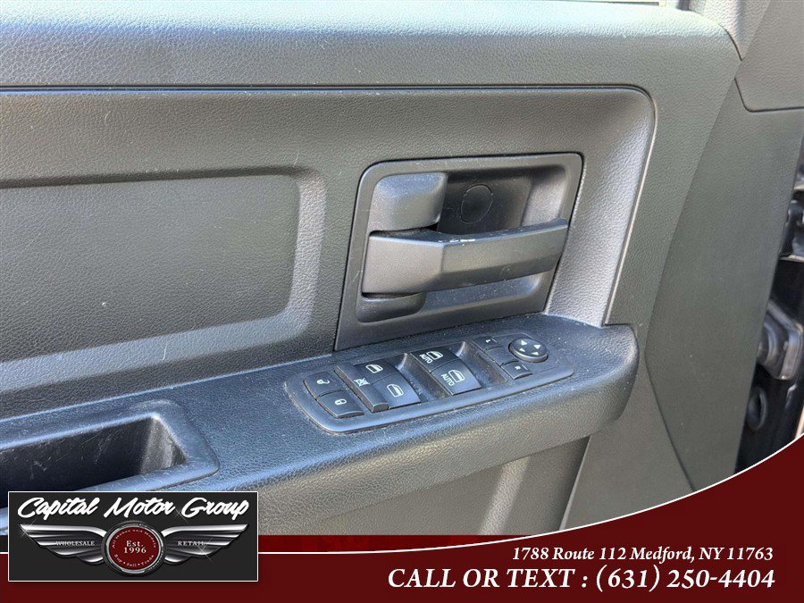 Used 2018 RAM 1500 Express AWD/4WD image 12