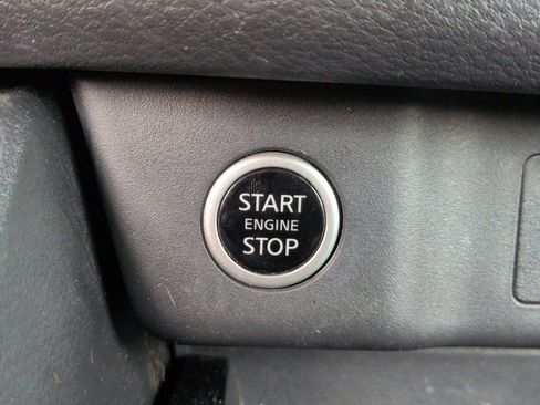Used 2023 Nissan Rogue SV AWD/4WD image 27