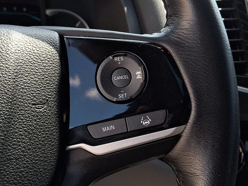 Used 2020 Honda Pilot Touring image 25