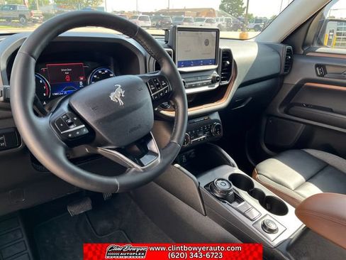 Used 2024 Ford Bronco Sport Outer Banks AWD/4WD image 13