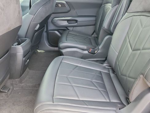 New 2027 Kia Telluride SX Prestige X-Pro AWD/4WD image 11