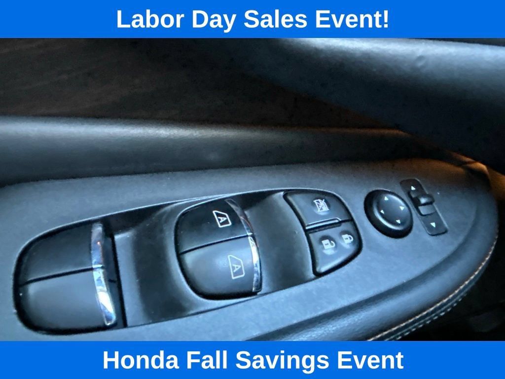 Used 2021 Nissan Murano Platinum w/ Cargo Package FWD image 24
