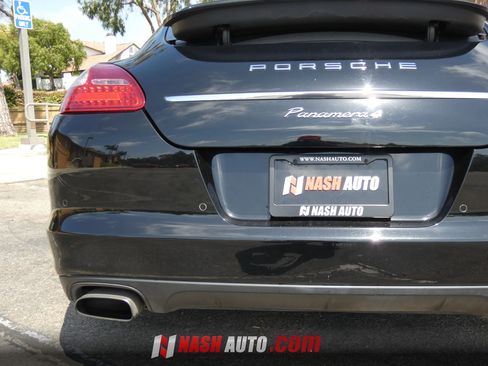 Used 2011 Porsche Panamera 4 AWD/4WD image 12