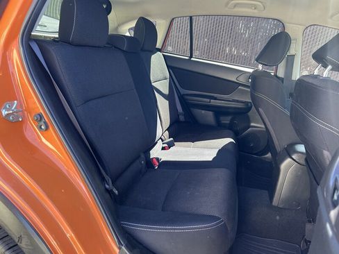 Used 2014 Subaru Crosstrek 2.0i Premium image 13