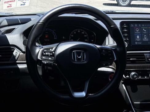 Used 2022 Honda Accord Touring image 8