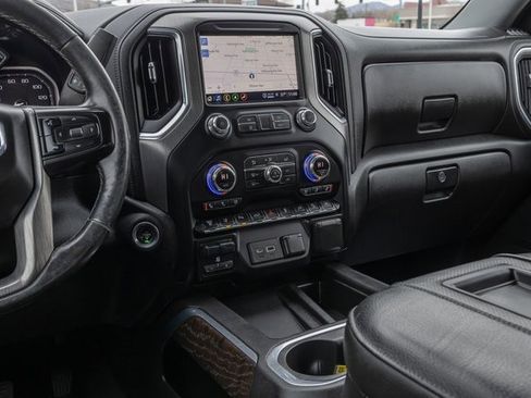 Used 2021 GMC Sierra 3500 Denali w/ Denali Ultimate Package image 19