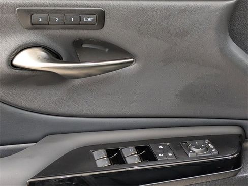 New 2025 Lexus ES 350 w/ Premium Package image 20