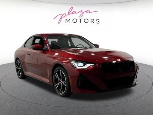 Used 2026 BMW 230i xDrive Coupe w/ Premium Package AWD/4WD image 4