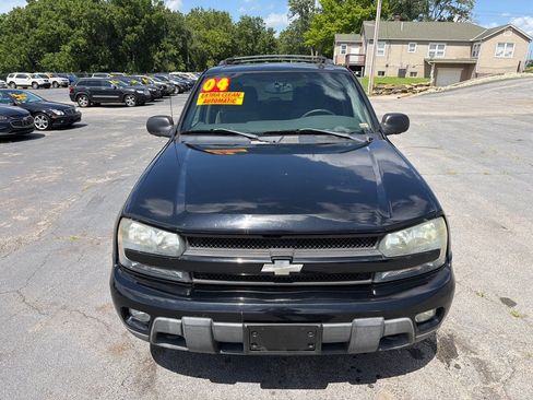 Used 2004 Chevrolet TrailBlazer LT w/ LT Package 1 AWD/4WD image 3