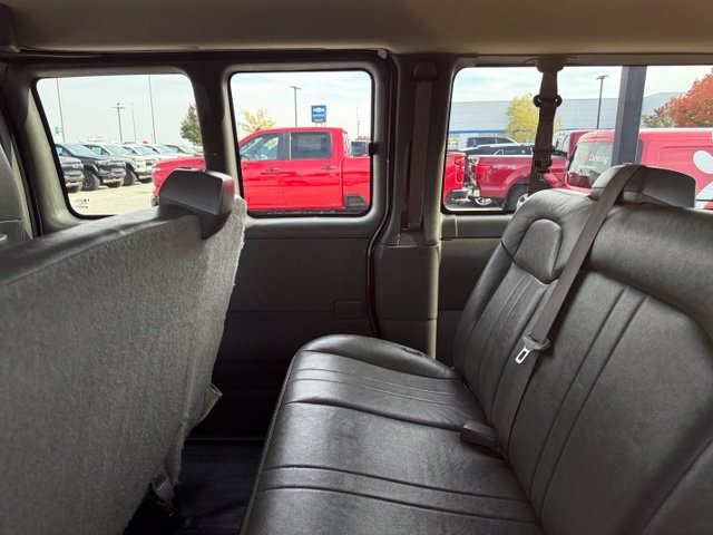 Used 2023 GMC Savana 3500 LS w/ Chrome Appearance Package RWD image 6