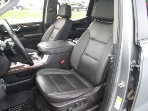 Used 2024 Chevrolet Silverado 1500 LT Trail Boss w/ Convenience Package II AWD/4WD image 21
