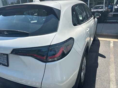 Used 2024 Honda HR-V LX image 8