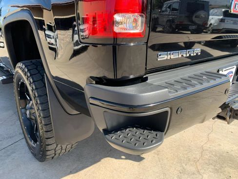 Used 2016 GMC Sierra 2500 Denali w/ Duramax Plus Package image 25