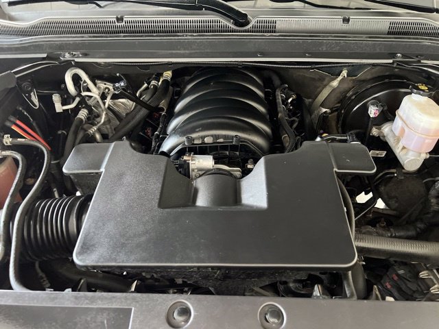 Used 2020 Chevrolet Suburban LT AWD/4WD image 34