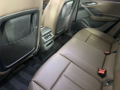 Used 2025 Audi Q6 e-tron Premium w/ Convenience Package image 11