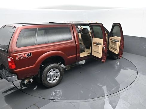 Used 2015 Ford F250 King Ranch w/ FX4 Off-Road Package AWD/4WD image 27