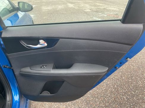 Used 2022 Kia Forte GT-Line w/ GT-Line Premium Package image 15