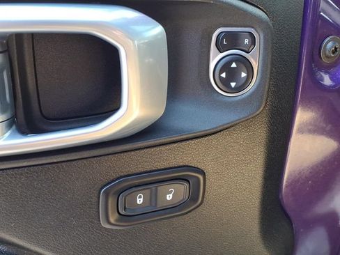 Certified 2023 Jeep Wrangler Sport AWD/4WD image 17