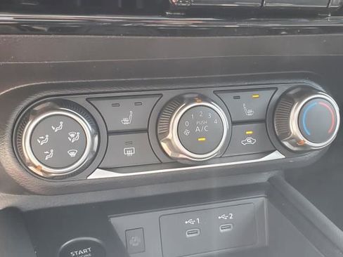 New 2025 Nissan Kicks SV w/ SV Premium Package image 21