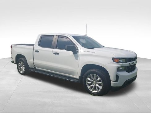 Used 2020 Chevrolet Silverado 1500 Custom w/ Custom Value Package AWD/4WD image 7