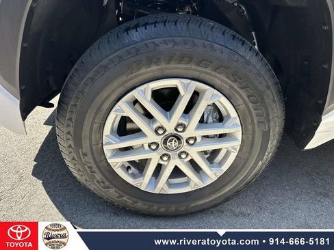 Certified 2026 Toyota Tundra SR5 AWD/4WD image 11