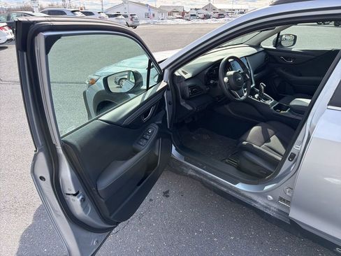 Certified 2025 Subaru Outback Premium image 14