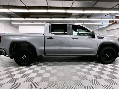 Used 2024 GMC Sierra 1500 Pro w/ Graphite Edition AWD/4WD image 15