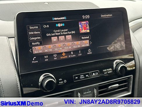 Used 2024 Nissan Armada SV image 36