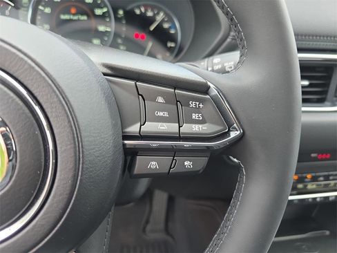 New 2025 MAZDA CX-5 Signature image 33