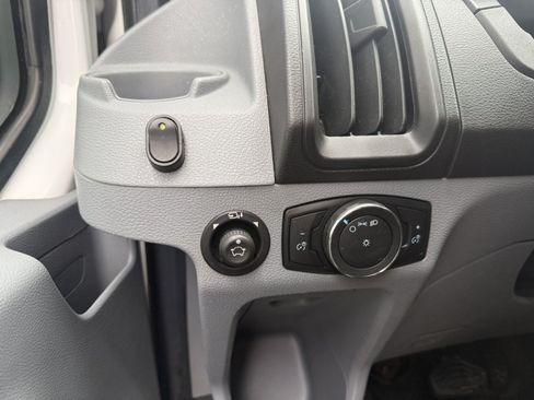 Used 2018 Ford Transit 250 148 Medium Roof w/ Exterior Upgrade Package RWD image 25