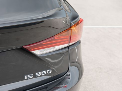 Used 2019 Lexus IS 350 F Sport w/ F Sport Package RWD image 43