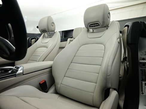 Used 2018 Mercedes-Benz C 300 Cabriolet image 48
