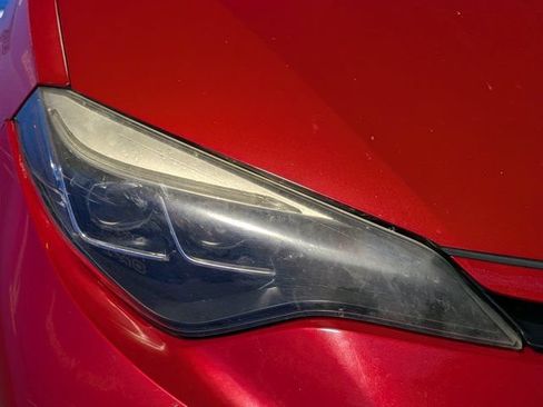 Used 2018 Toyota Corolla SE FWD image 9