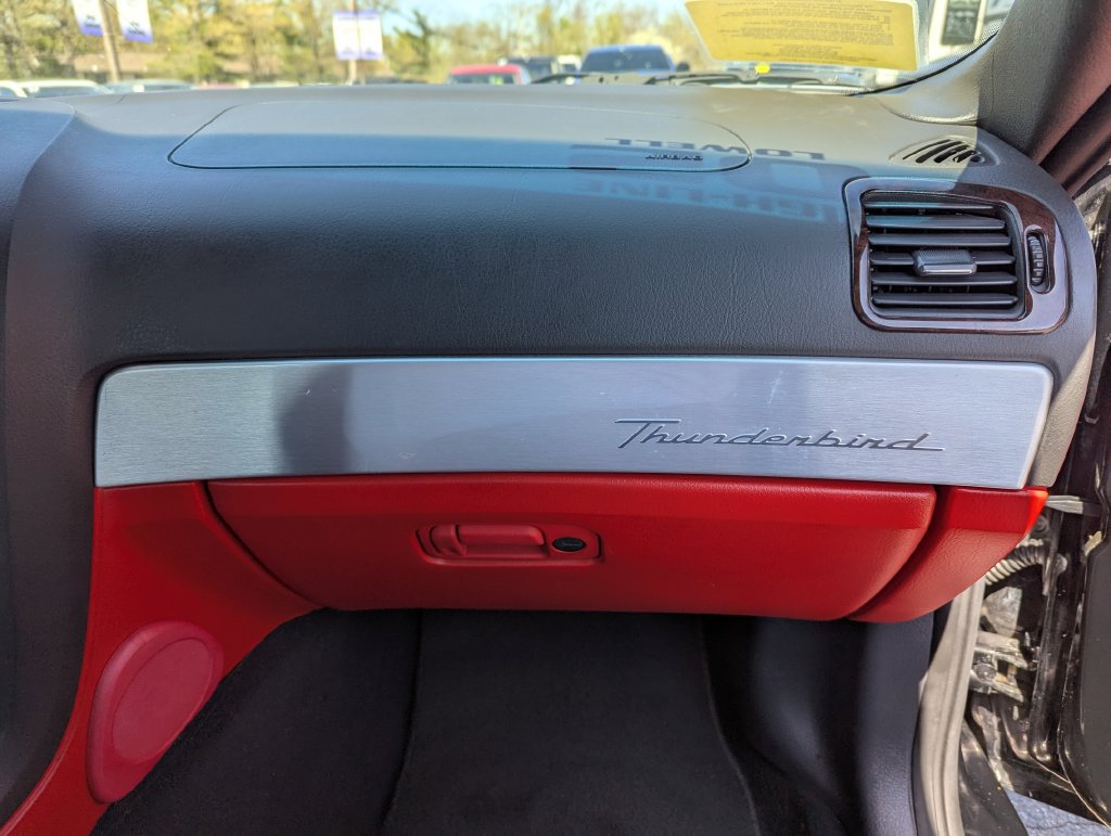 Used 2002 Ford Thunderbird RWD image 41