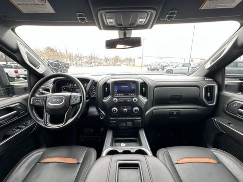 Used 2021 GMC Sierra 2500 AT4 w/ Gooseneck/5TH Wheel Package image 8