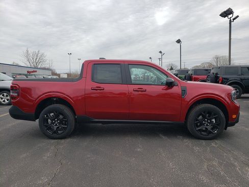 New 2026 Ford Maverick Lariat w/ Black Appearance Package AWD/4WD image 2