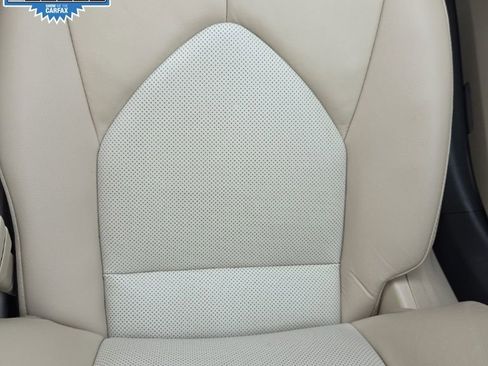 Used 2020 Toyota Camry XLE w/ Sunroof Package FWD image 28