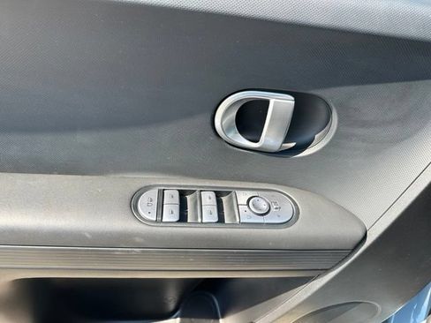 Used 2024 Hyundai Ioniq 5 SEL AWD/4WD image 19