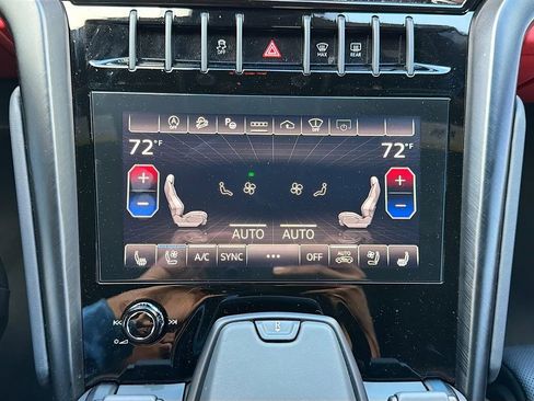 Used 2024 Lamborghini Urus S image 37