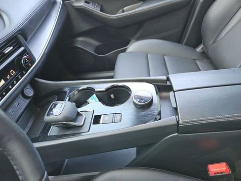 Certified 2023 Nissan Rogue SV w/ SV Premium B Package image 24