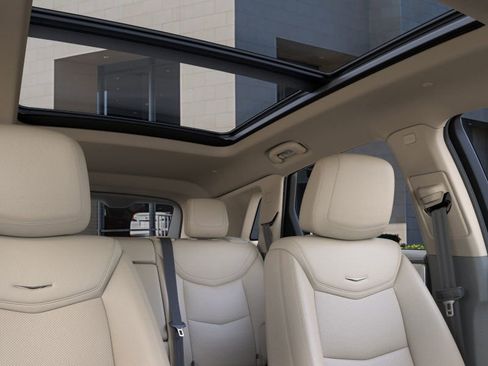 New 2025 Cadillac XT5 Premium Luxury w/ LPO, Floor Liner Package image 23