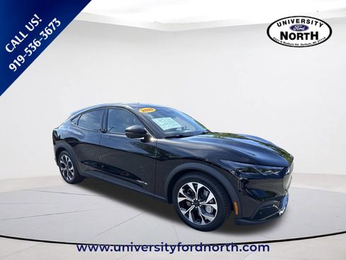 Used 2025 Ford Mustang Mach-E Select w/ Comfort Package Lite AWD/4WD image 1