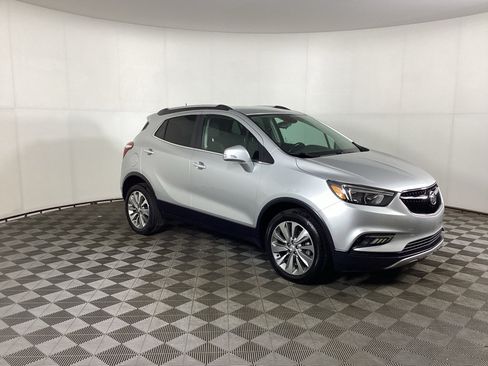 Used 2018 Buick Encore Preferred AWD/4WD image 1