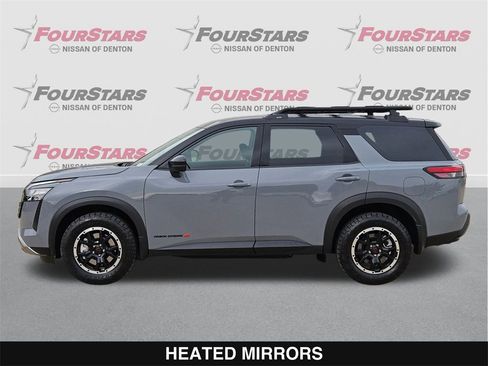 New 2026 Nissan Pathfinder SV image 8