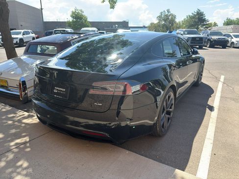 Used 2022 Tesla Model S Plaid AWD/4WD image 5